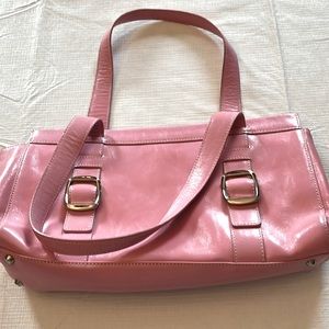 NORDSTROM Pink Handbag with plenty of inside storage, perfect for Spring!